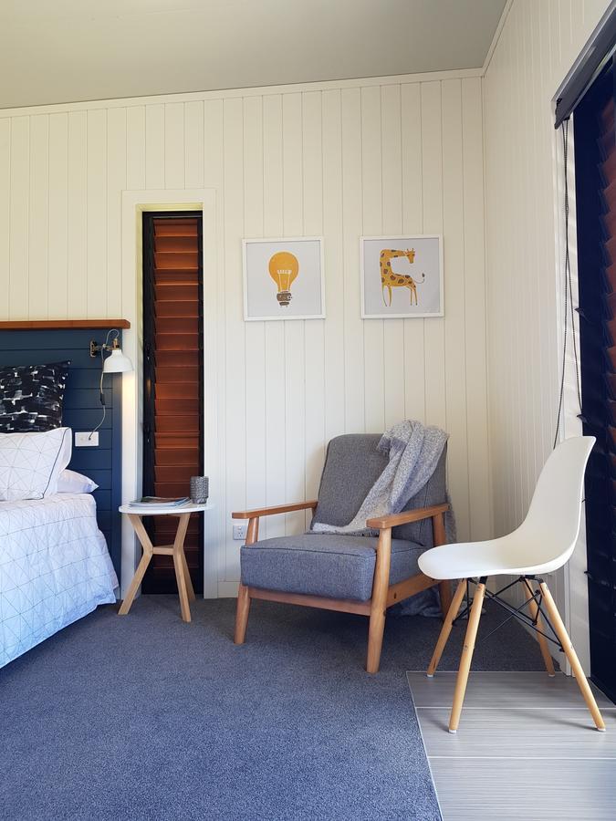 Bed and Breakfast Admiral Waters Cooks Beach Екстер'єр фото